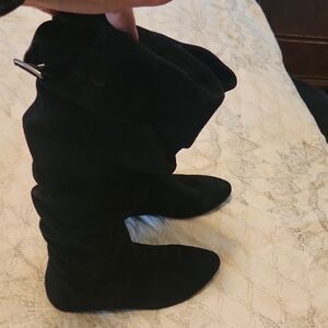 Elegant Black Women's Boots